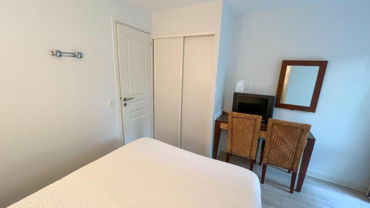 6-Person Apartment With Swimming Pool Tennis Court And Free Parking 25 Le Touquet Экстерьер фото
