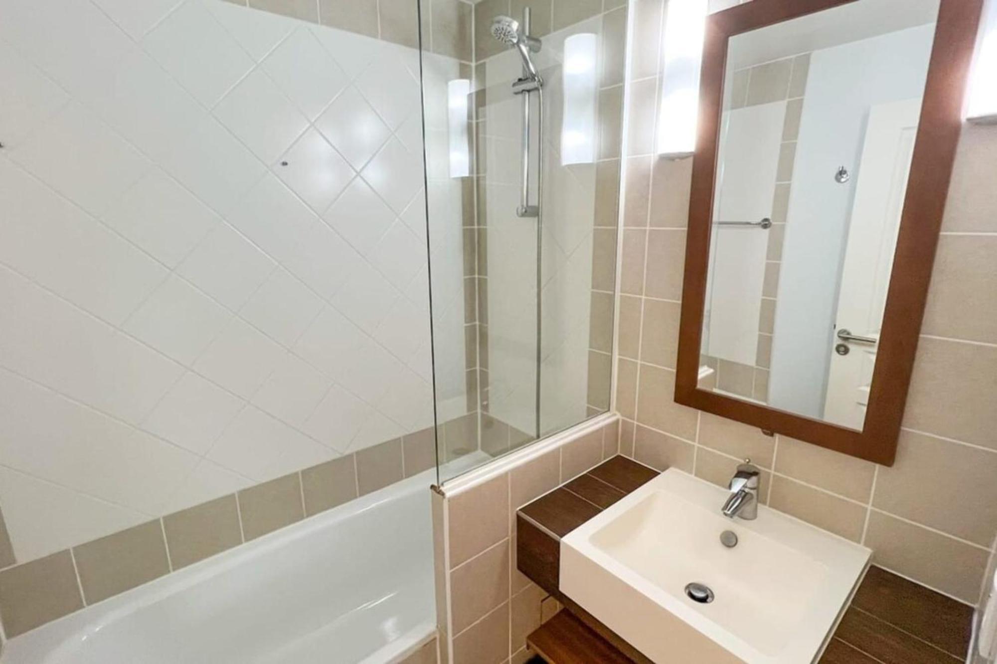 6-Person Apartment With Swimming Pool Tennis Court And Free Parking 25 Le Touquet Экстерьер фото